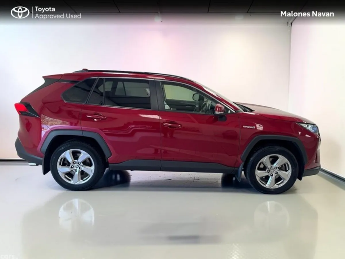 Toyota RAV4 SUV, Petrol Hybrid, 2022, Red
