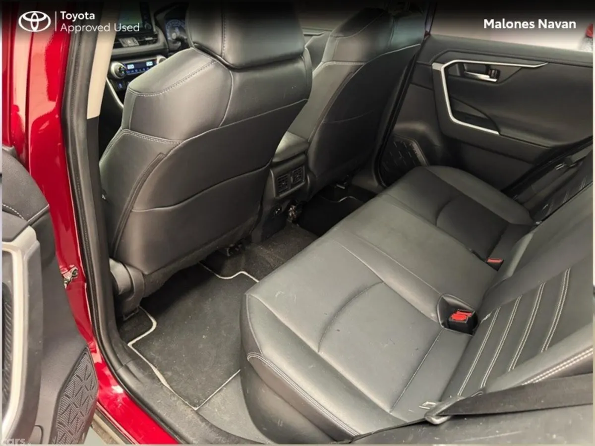 Toyota RAV4 SUV, Petrol Hybrid, 2022, Red