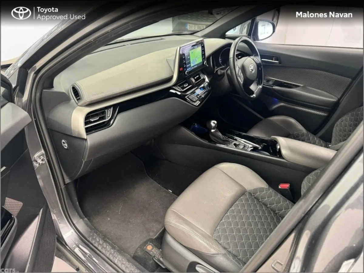 Toyota C-HR SUV, Petrol Hybrid, 2022, Grey
