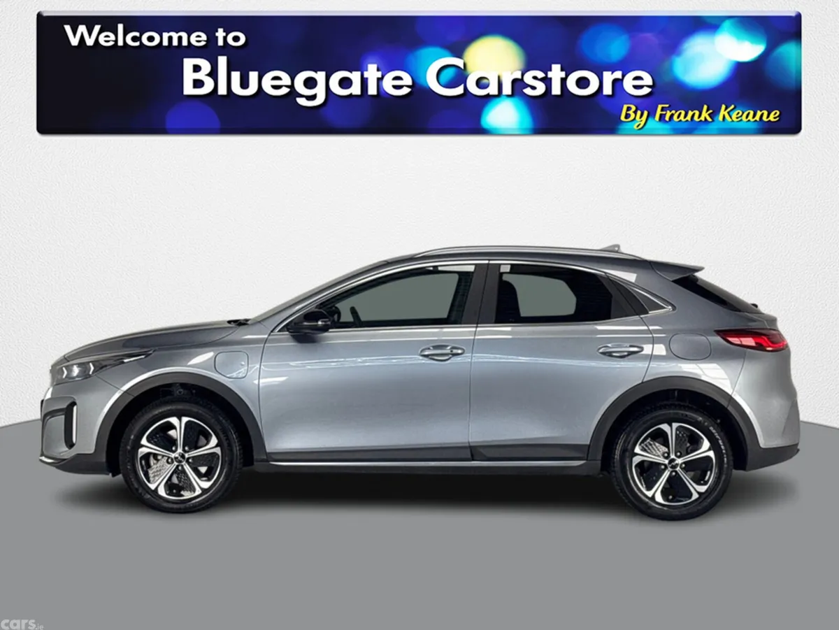 Kia XCeed Hatchback, Petrol Plug-in Hybrid, 2024, Grey