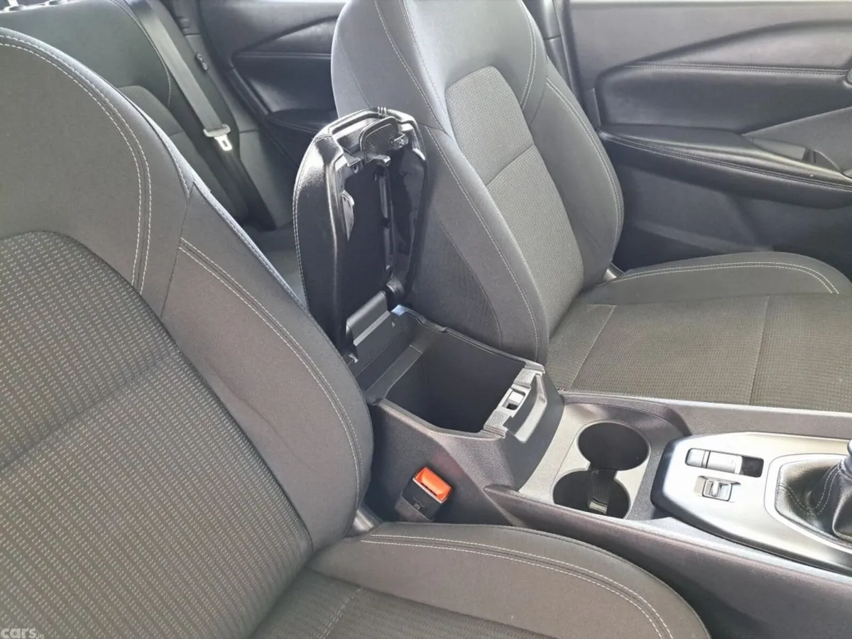 Nissan Qashqai SUV, Petrol, 2024, Blue