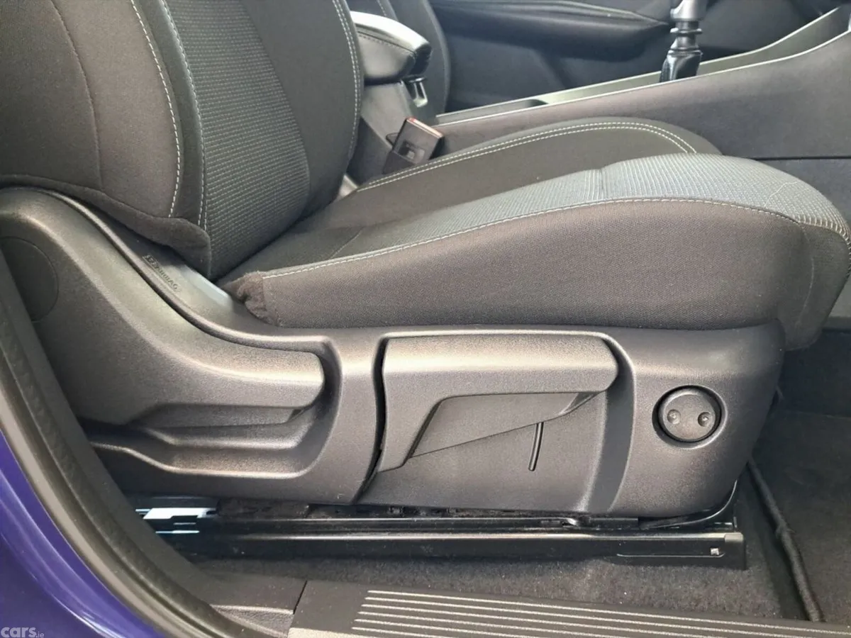 Nissan Qashqai SUV, Petrol, 2024, Blue