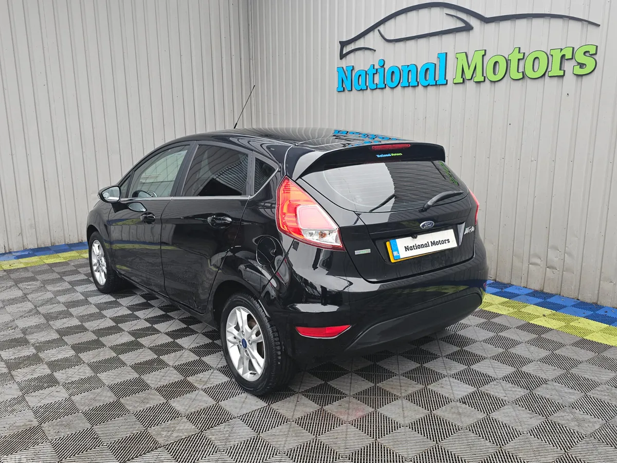 Ford Fiesta Hatchback, Petrol, 2017, Black