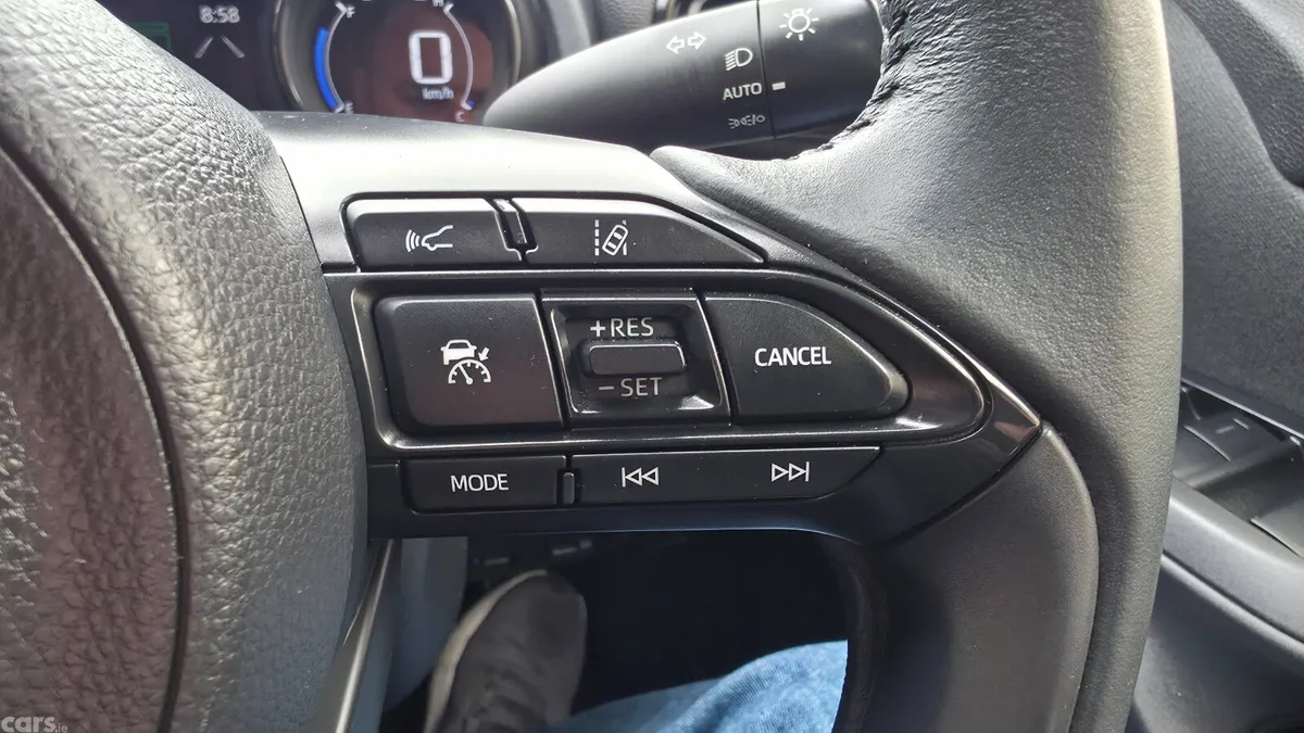 Toyota Yaris Hatchback, Petrol Hybrid, 2021, Red