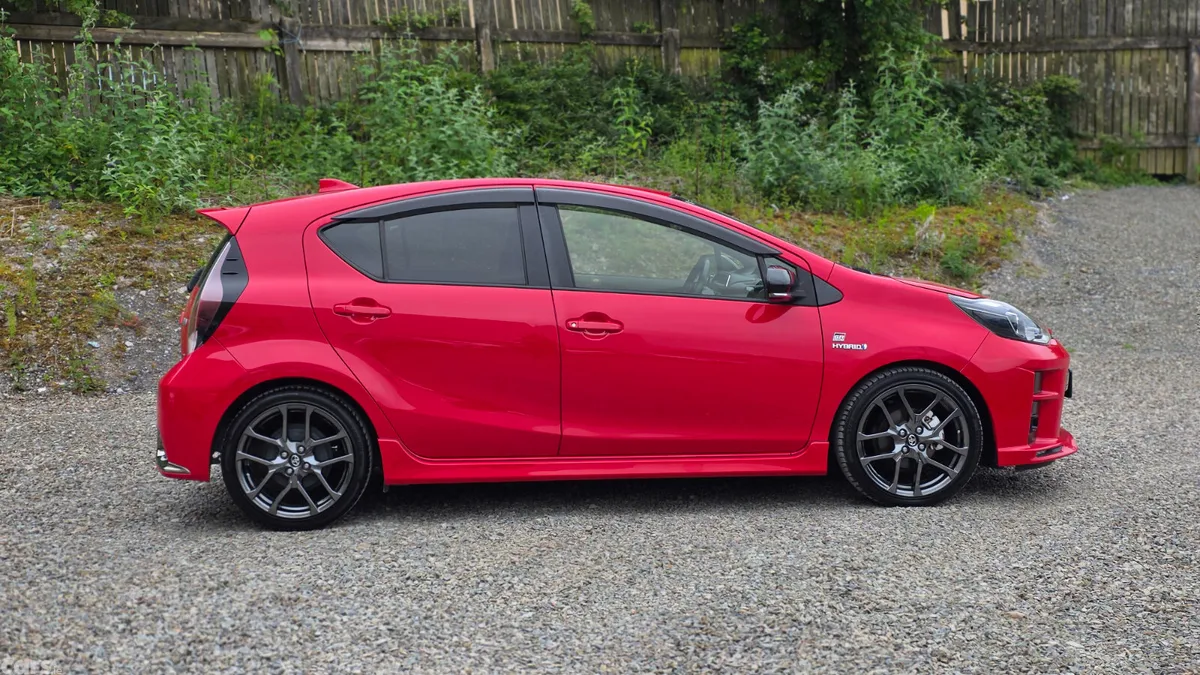 Toyota Aqua Hatchback, Petrol Hybrid, 2019, Red