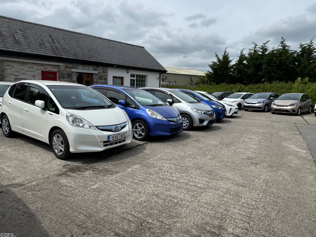 Honda Fit Hatchback, Petrol Hybrid, 2012, White