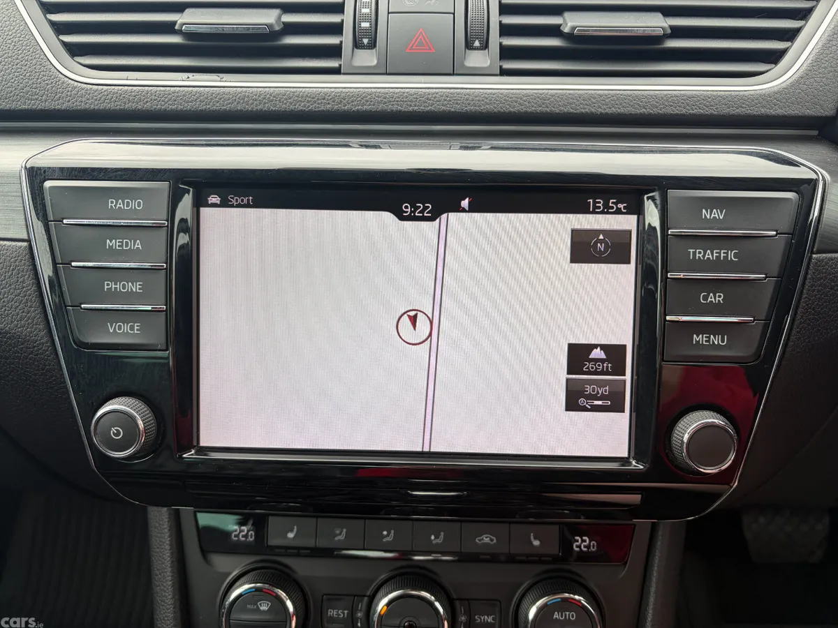 Skoda Superb Hatchback, Diesel, 2016, Brown