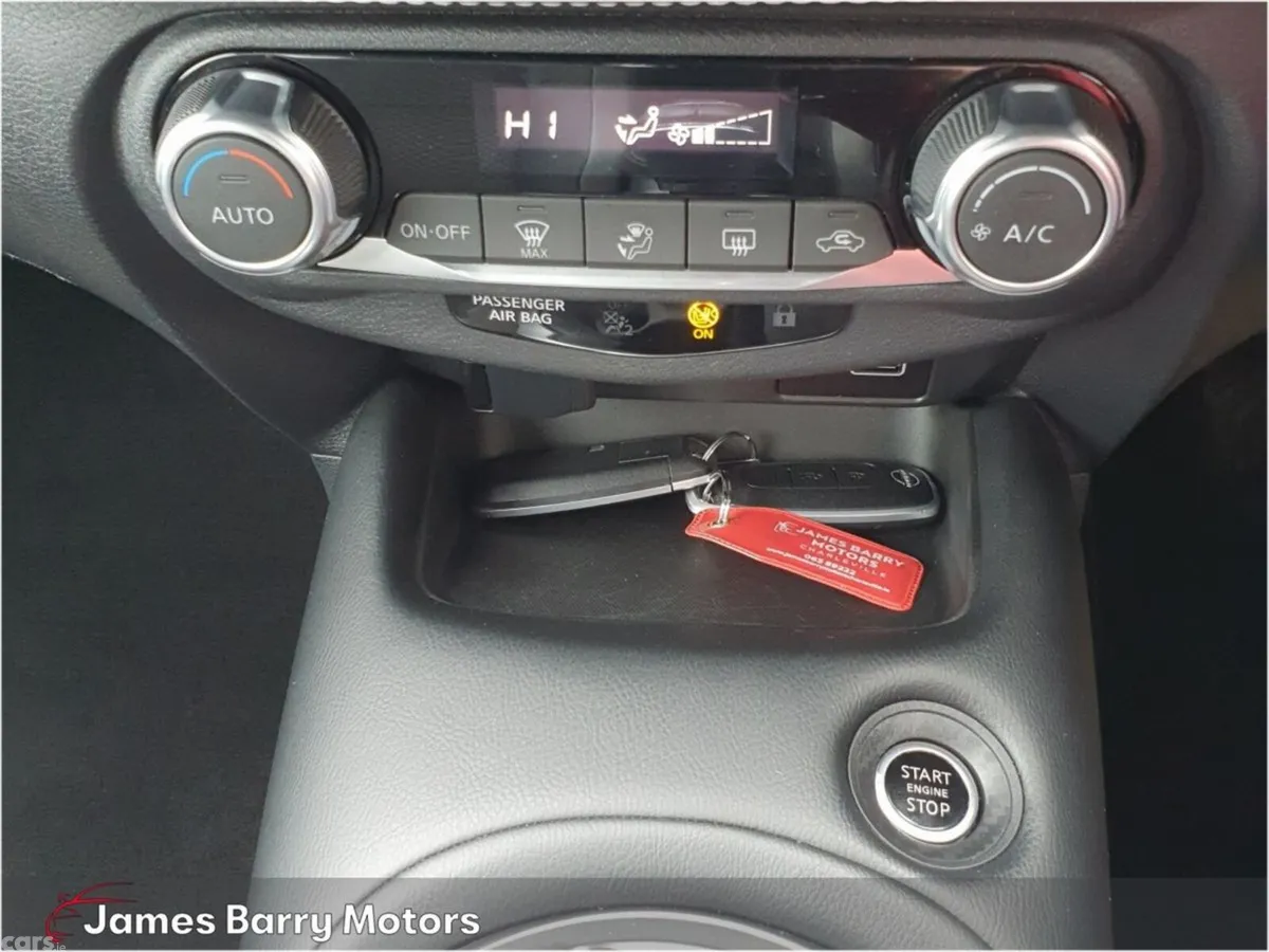 Nissan Juke SUV, Petrol, 2023, Red