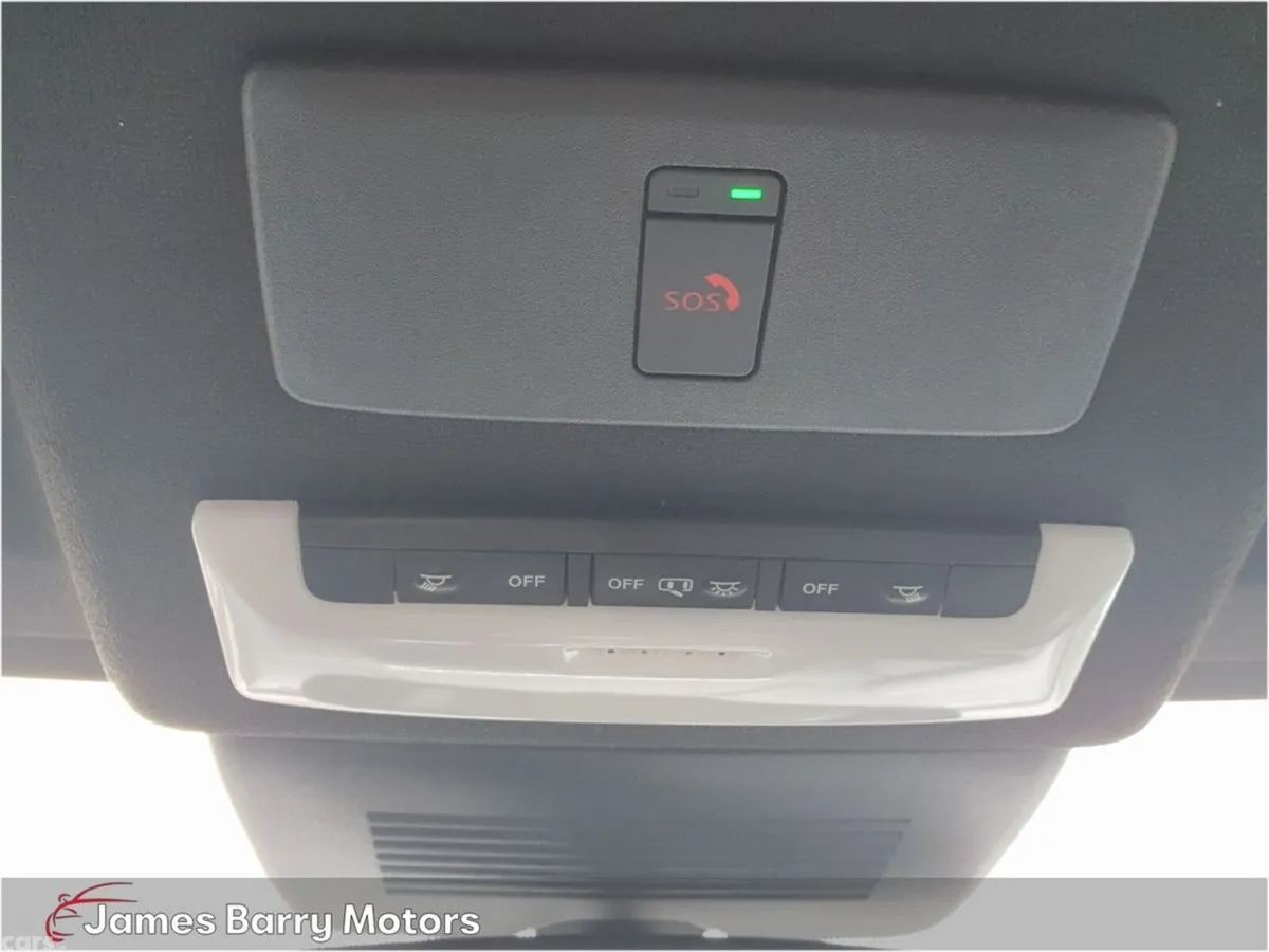 Nissan Juke SUV, Petrol, 2023, Red