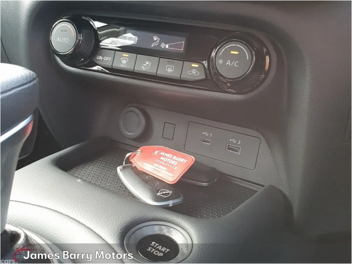 Nissan Juke SUV, Petrol Hybrid, 2026, Red