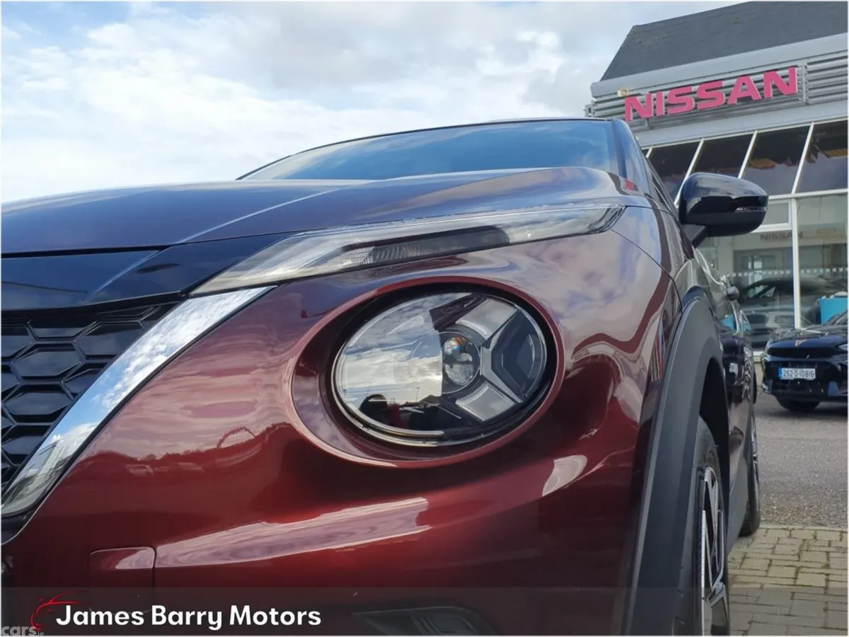 Nissan Juke SUV, Petrol Hybrid, 2026, Red