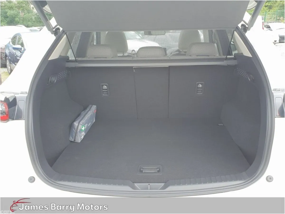 Mazda CX-5 SUV, Diesel, 2025, White