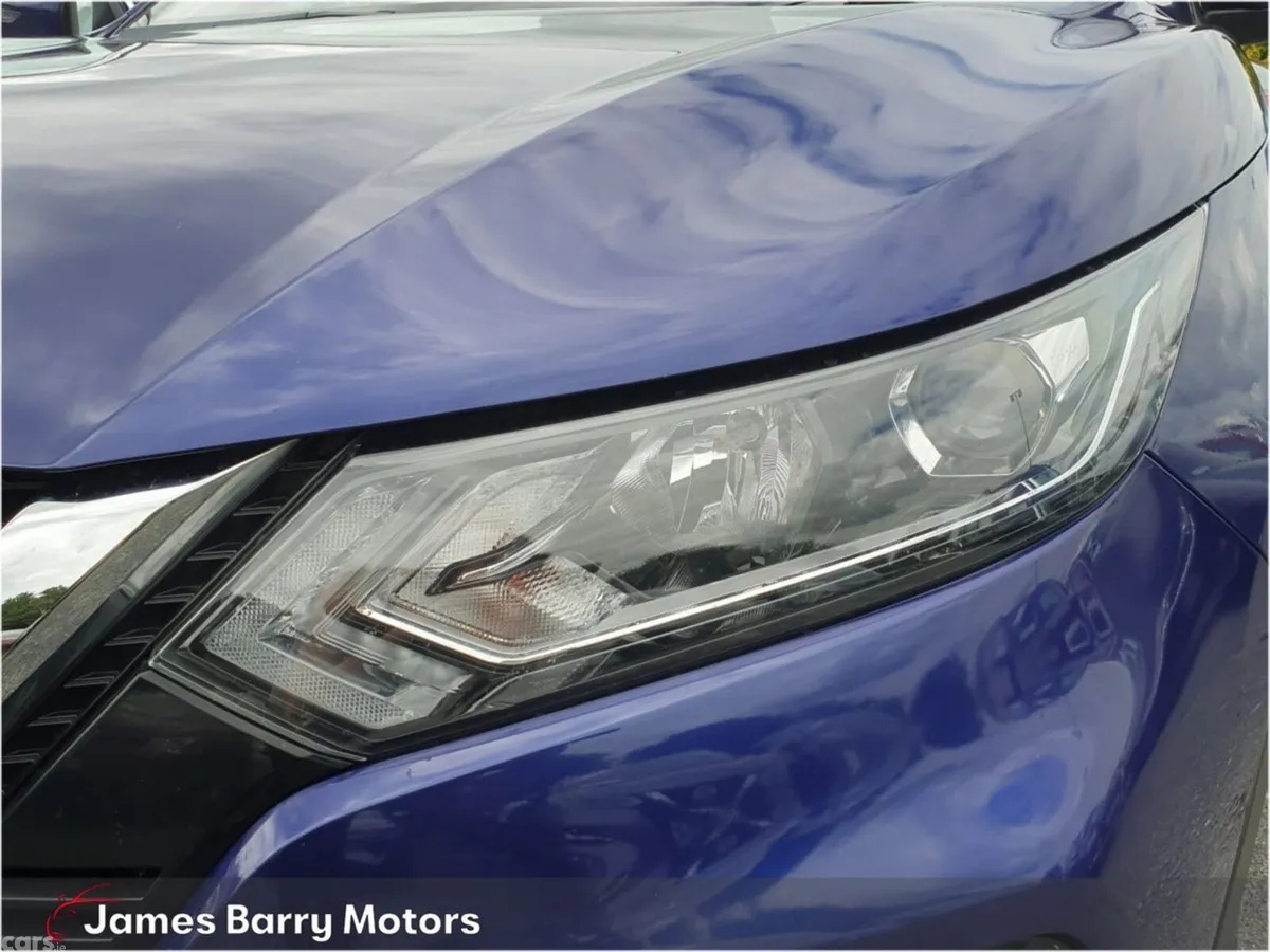 Nissan Qashqai MPV, Petrol, 2020, Blue