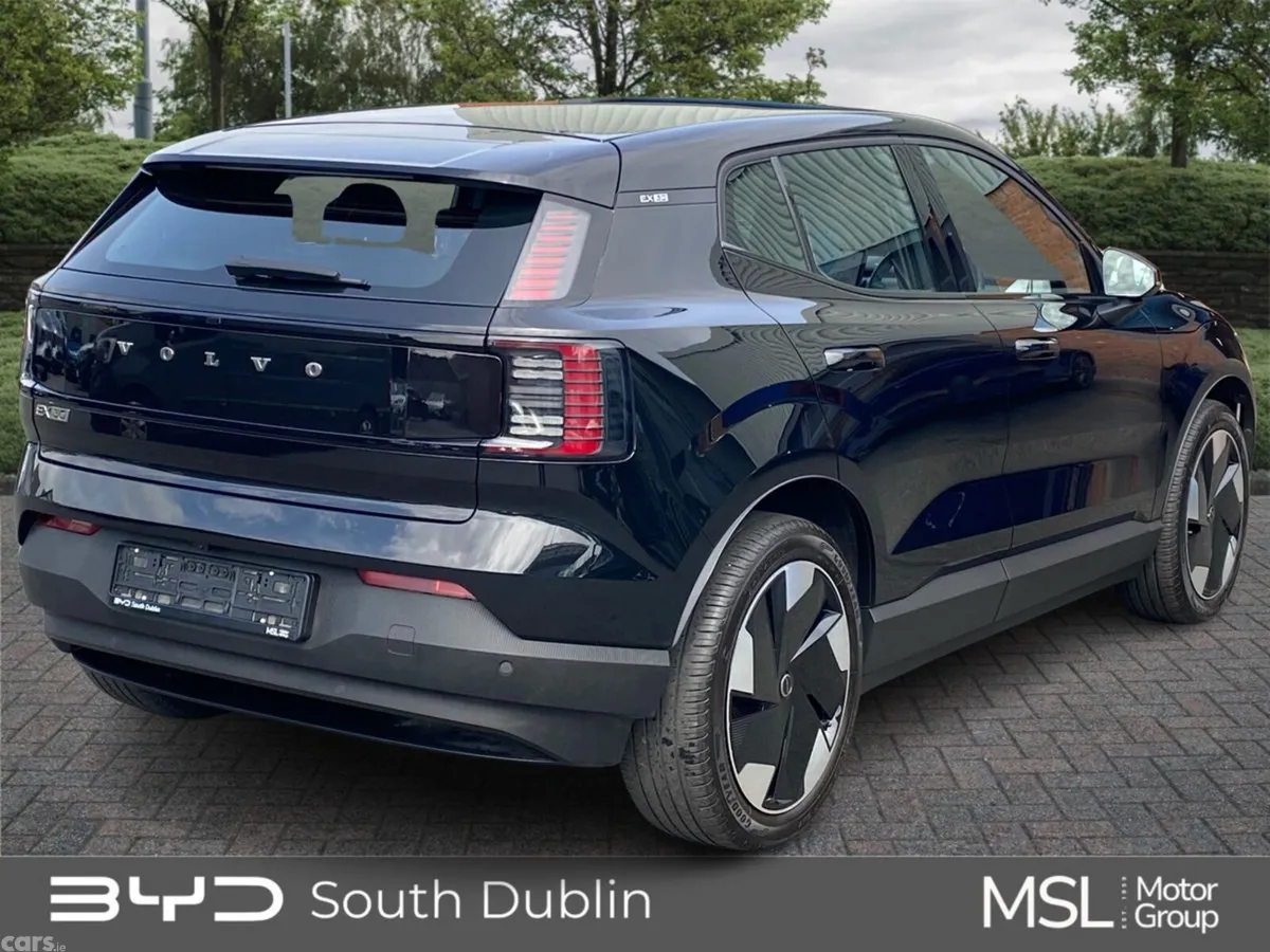Volvo EX30 SUV, Electric, 2025, Black