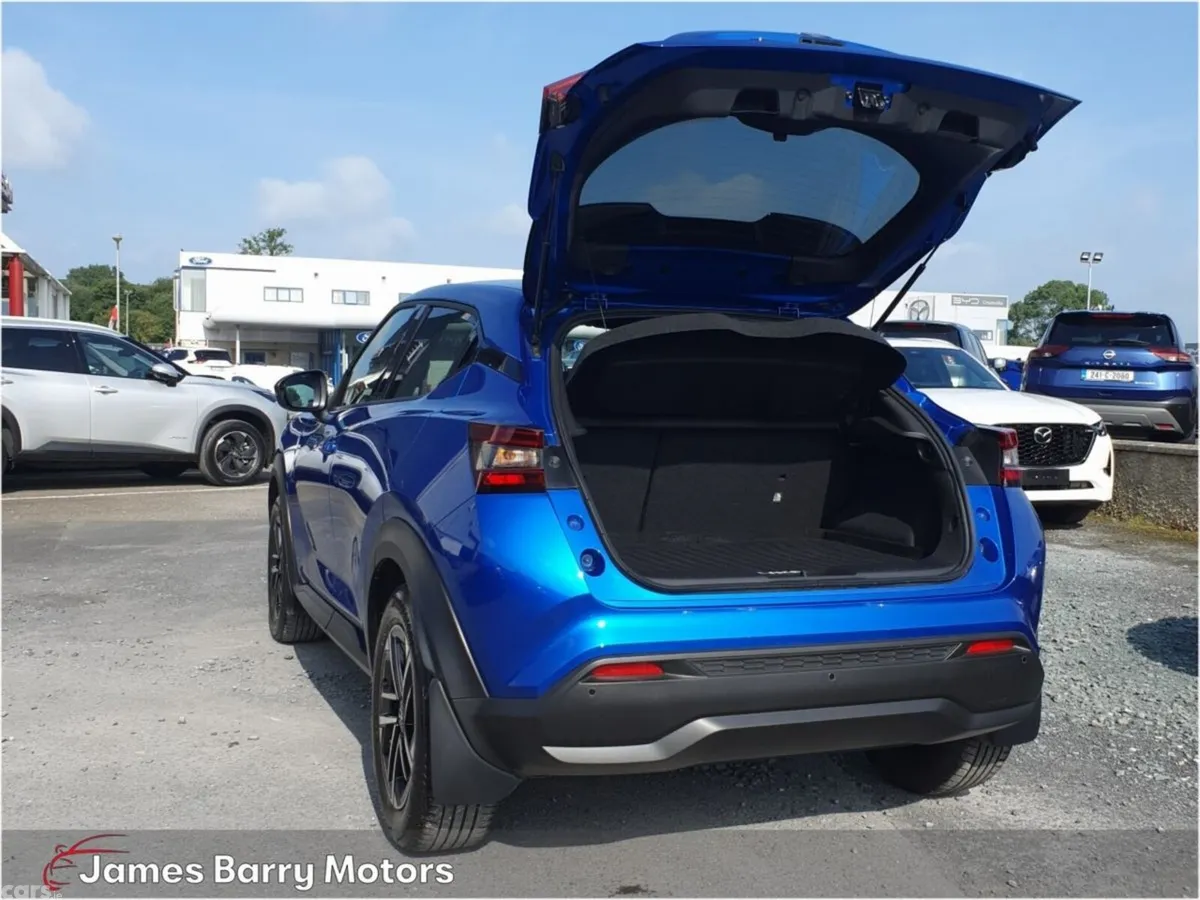 Nissan Juke SUV, Petrol, 2025, Blue
