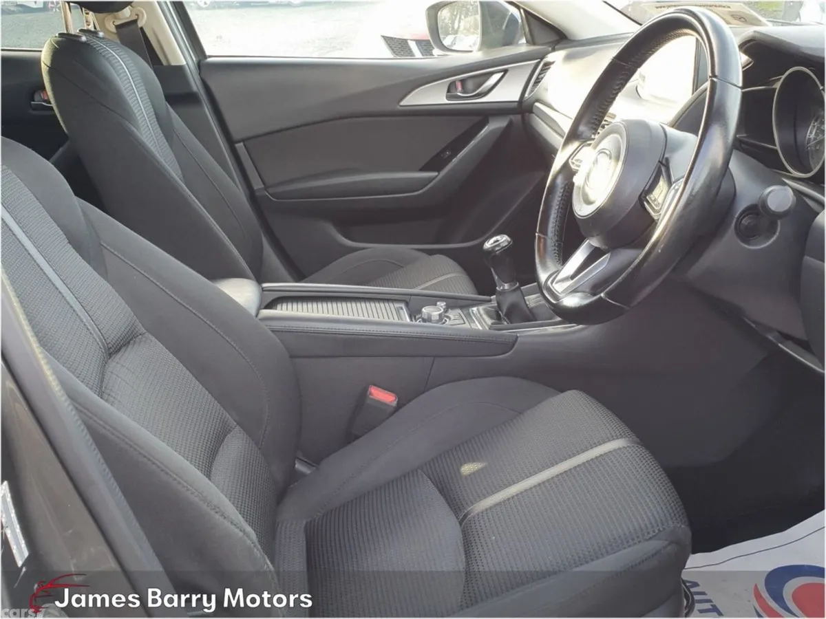 Mazda Mazda3 Saloon, Diesel, 2017, Grey