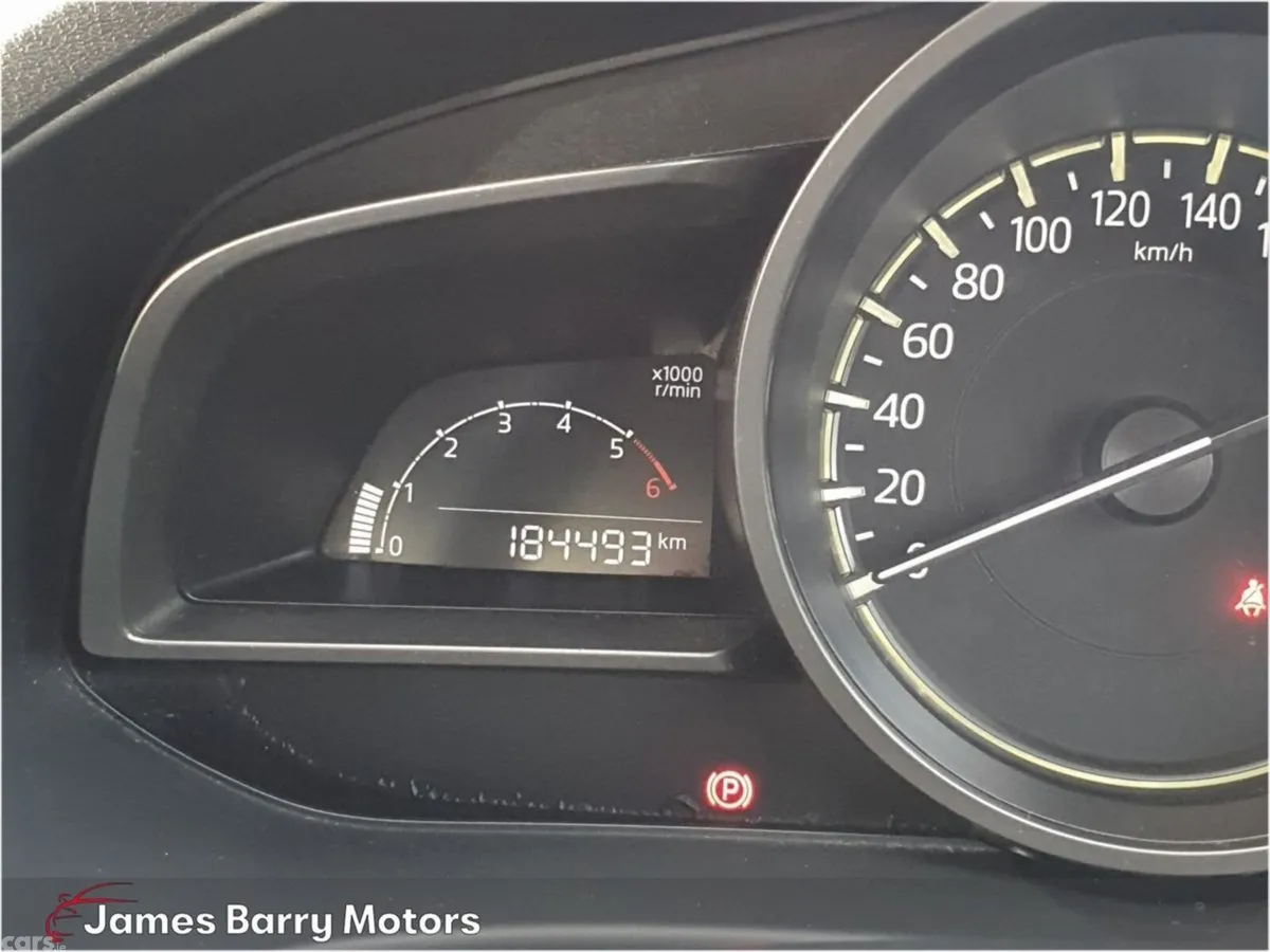 Mazda Mazda3 Saloon, Diesel, 2017, Grey