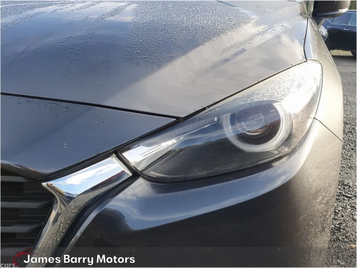 Mazda Mazda3 Saloon, Diesel, 2017, Grey