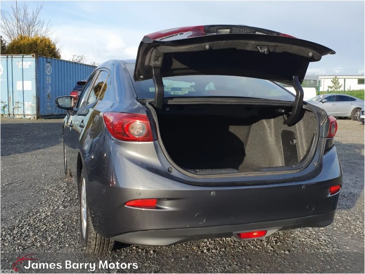 Mazda Mazda3 Saloon, Diesel, 2017, Grey