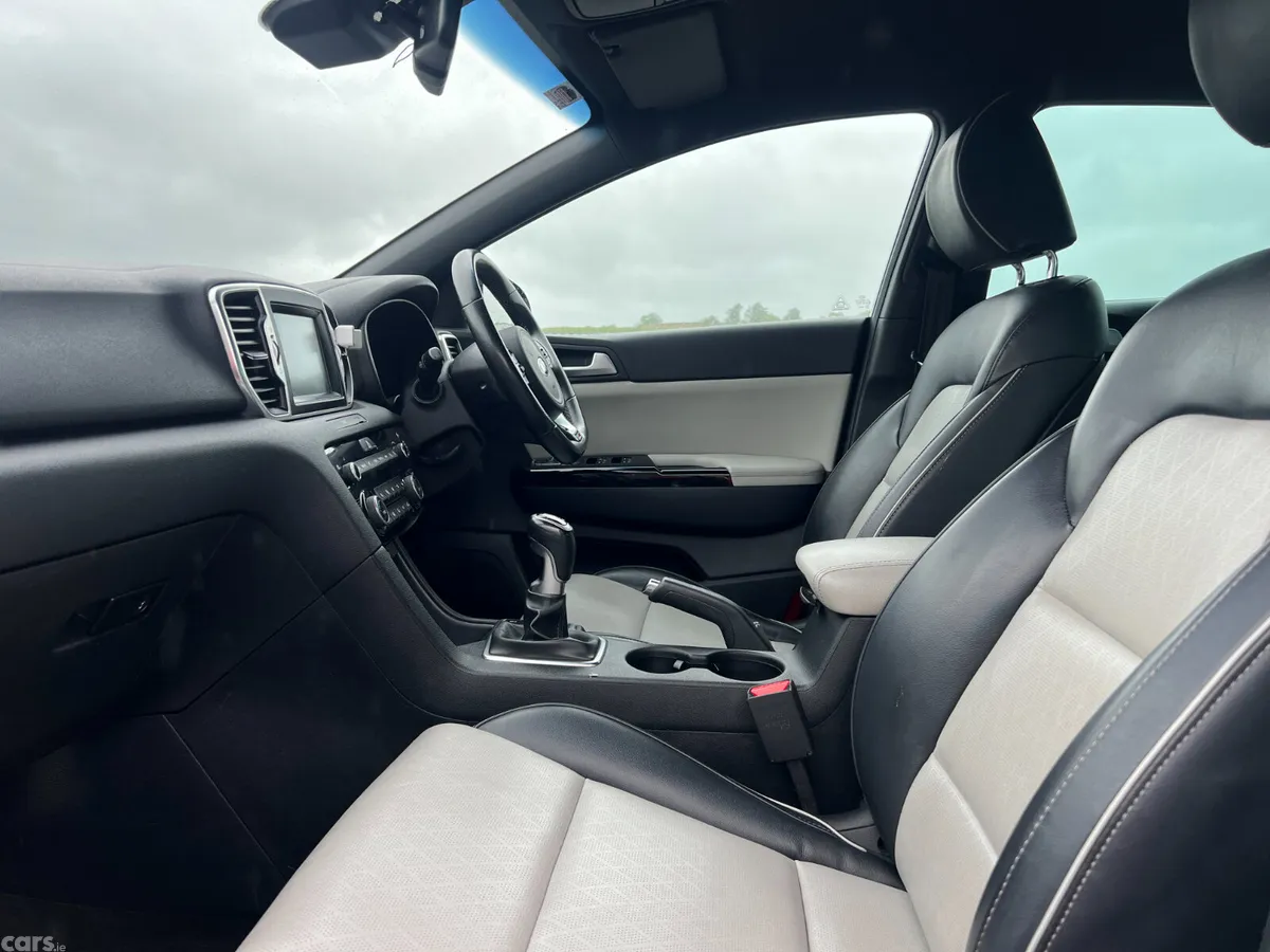 Kia Sportage SUV, Diesel, 2018, White