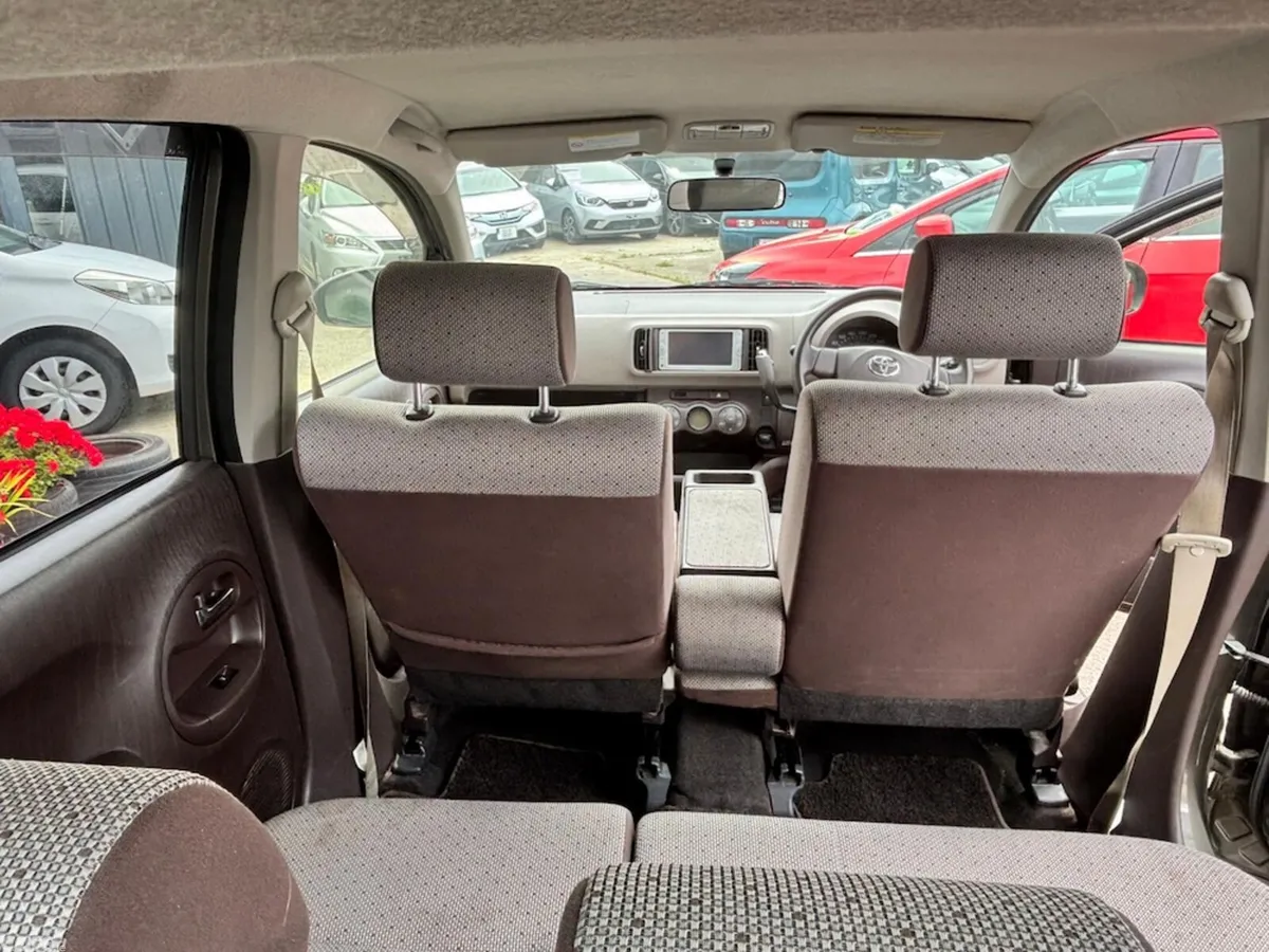Toyota Passo Hatchback, Petrol, 2015, Green