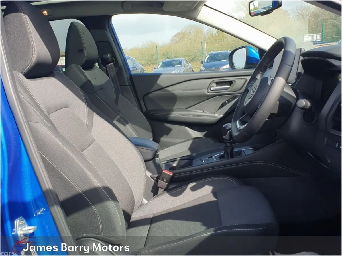 Nissan Qashqai MPV, Petrol, 2024, Blue