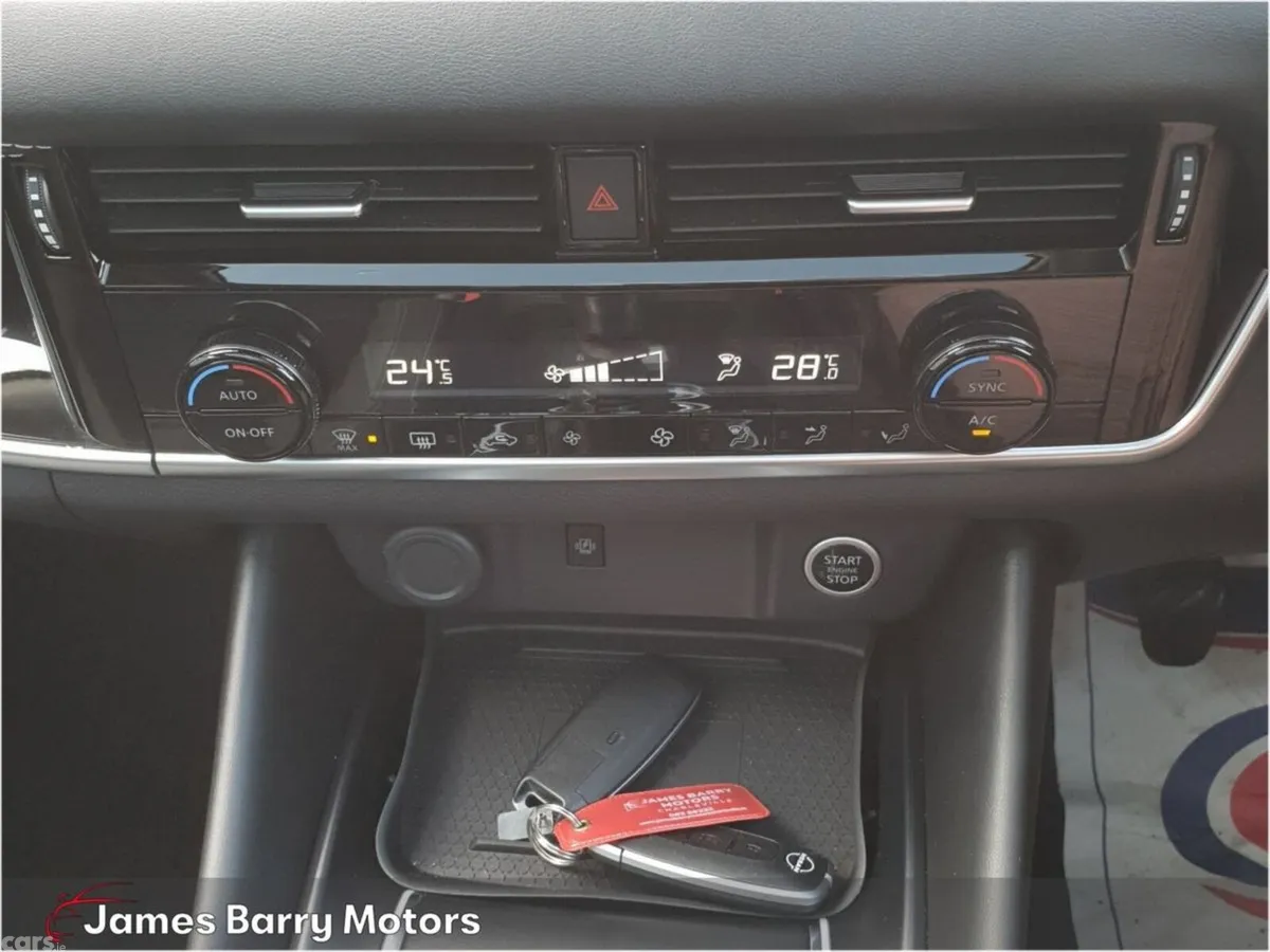 Nissan Qashqai MPV, Petrol, 2024, Blue