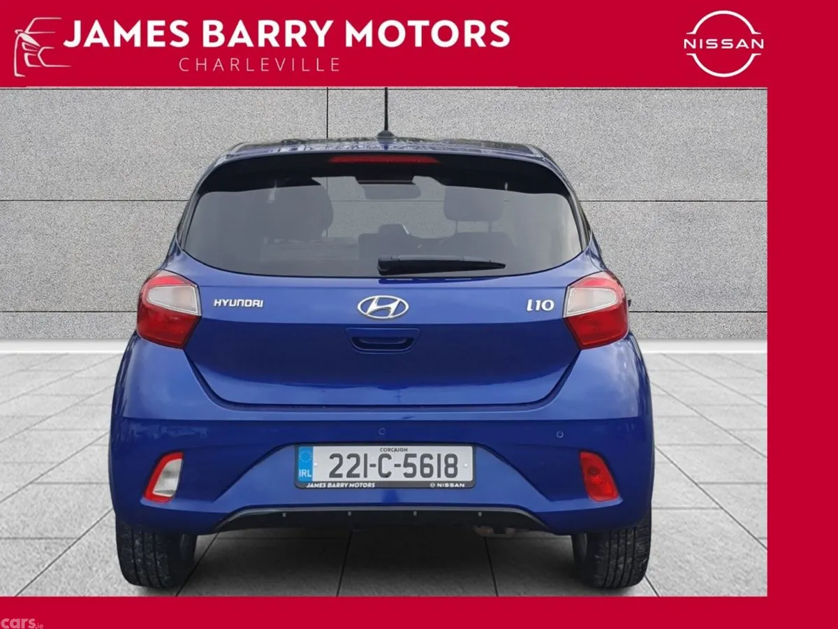 Hyundai i10 Hatchback, Petrol, 2022, Blue