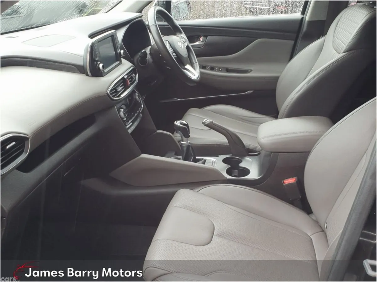 Hyundai Santa Fe SUV, Diesel, 2018, Black