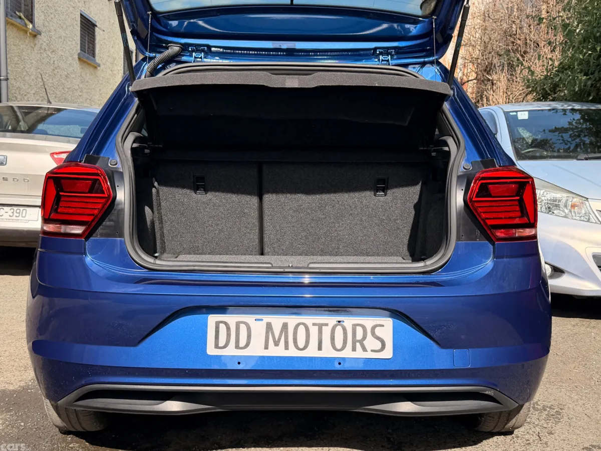 Volkswagen Polo Hatchback, Petrol, 2020, Blue