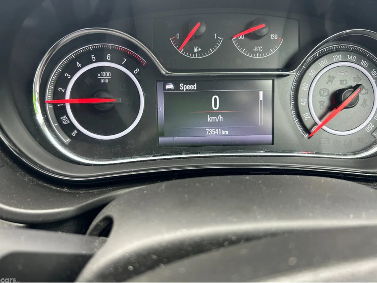 Opel Insignia Hatchback, Petrol, 2016, Grey