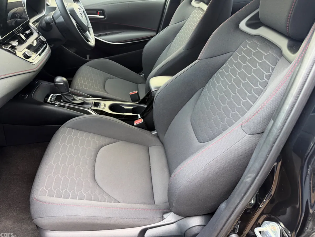 Toyota Corolla Hatchback, Petrol Hybrid, 2025, Blue