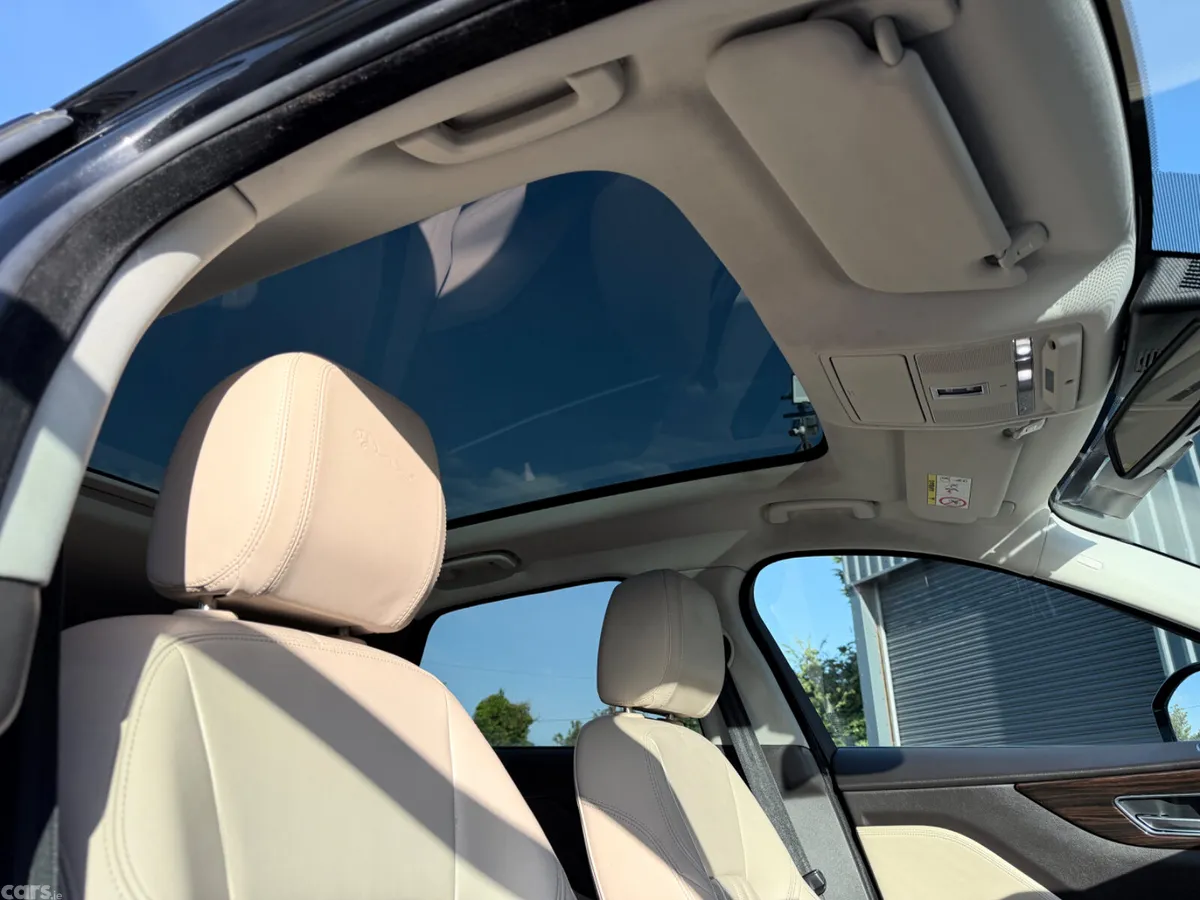 Jaguar F-Pace SUV, Diesel, 2017, Black