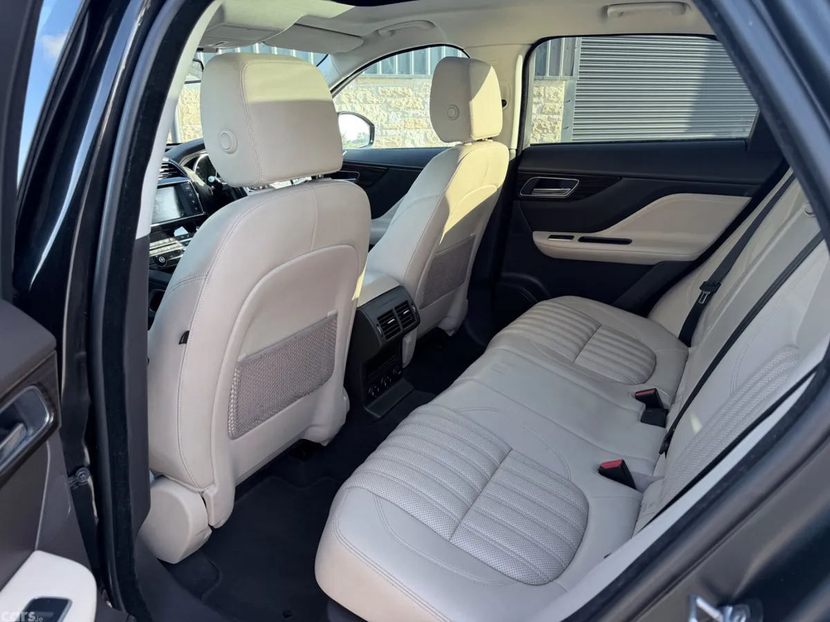 Jaguar F-Pace SUV, Diesel, 2017, Black