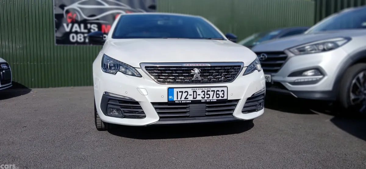 Peugeot 308 Hatchback, Diesel, 2017, White