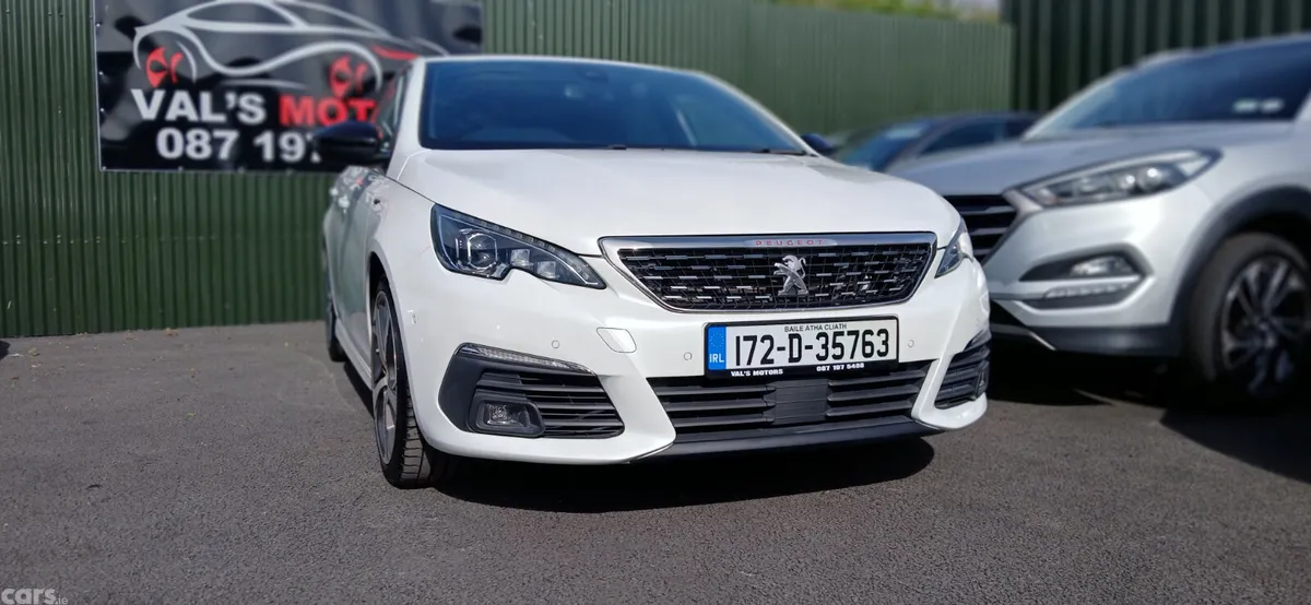 Peugeot 308 Hatchback, Diesel, 2017, White