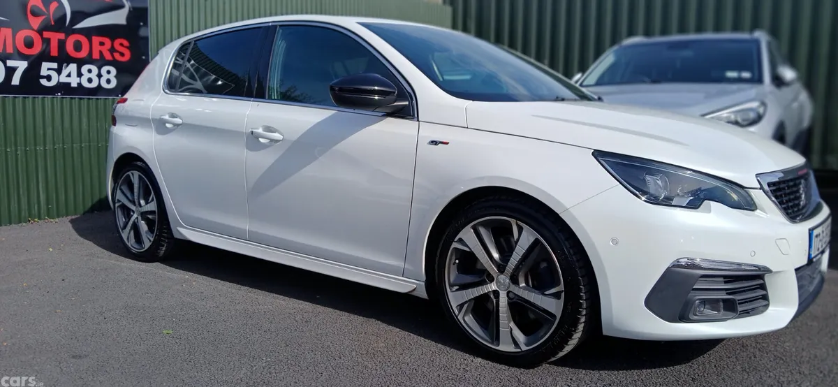 Peugeot 308 Hatchback, Diesel, 2017, White