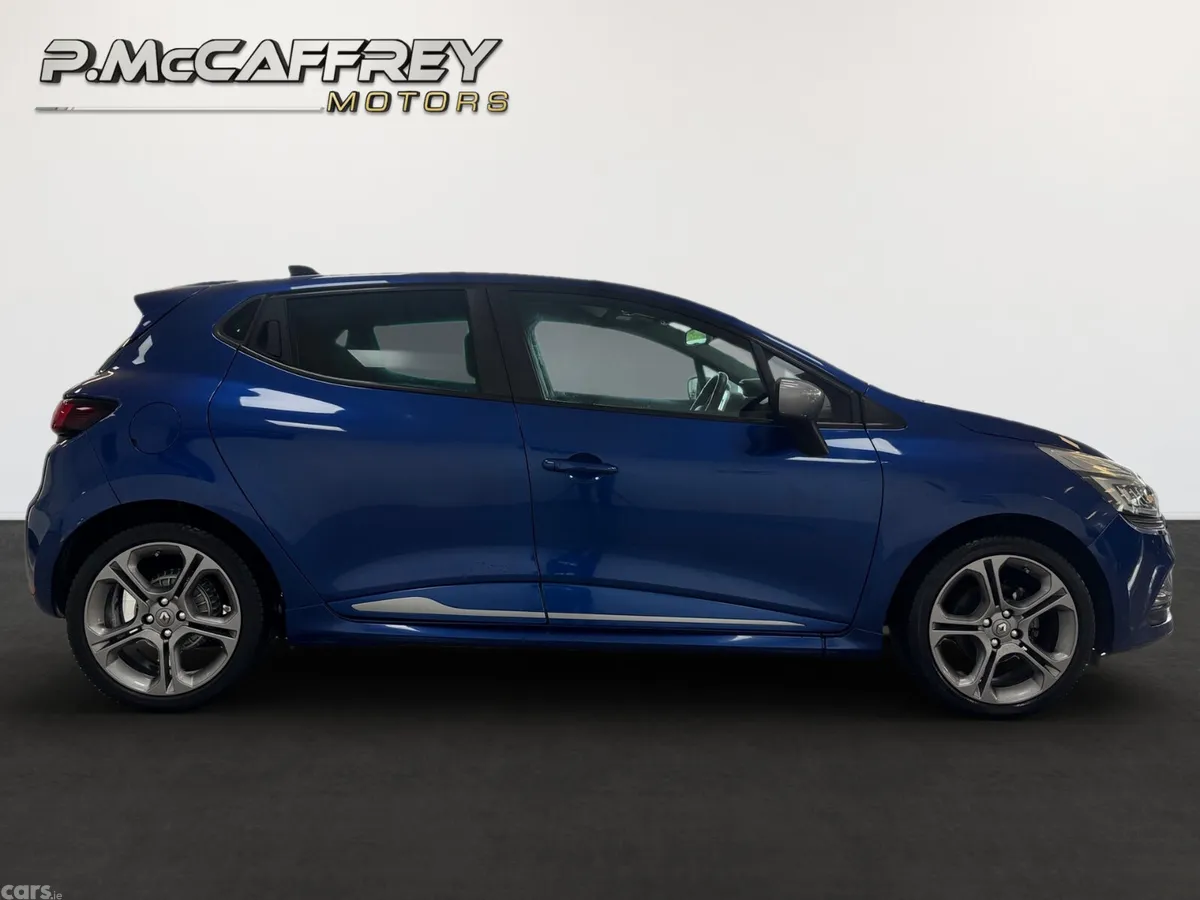 Renault Clio Hatchback, Petrol, 2019, Blue