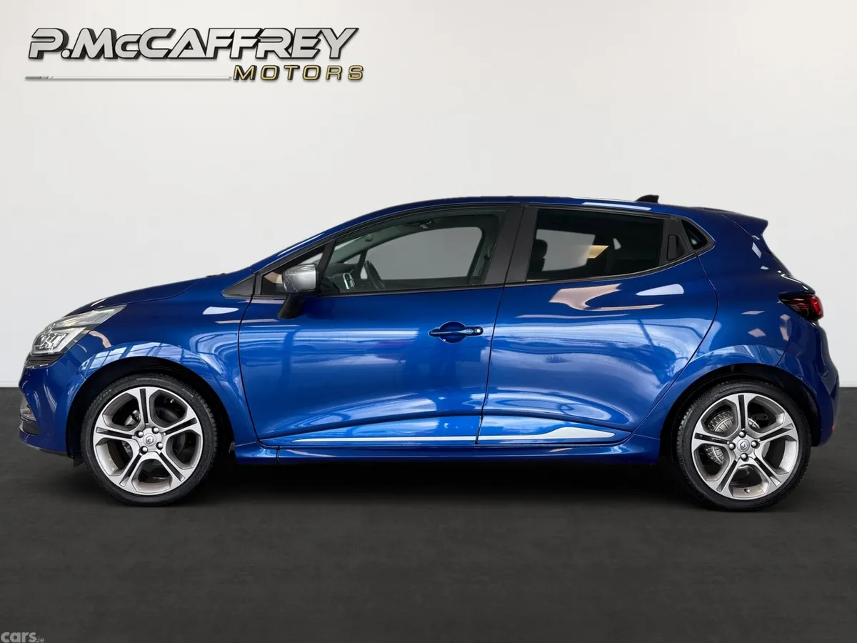 Renault Clio Hatchback, Petrol, 2019, Blue