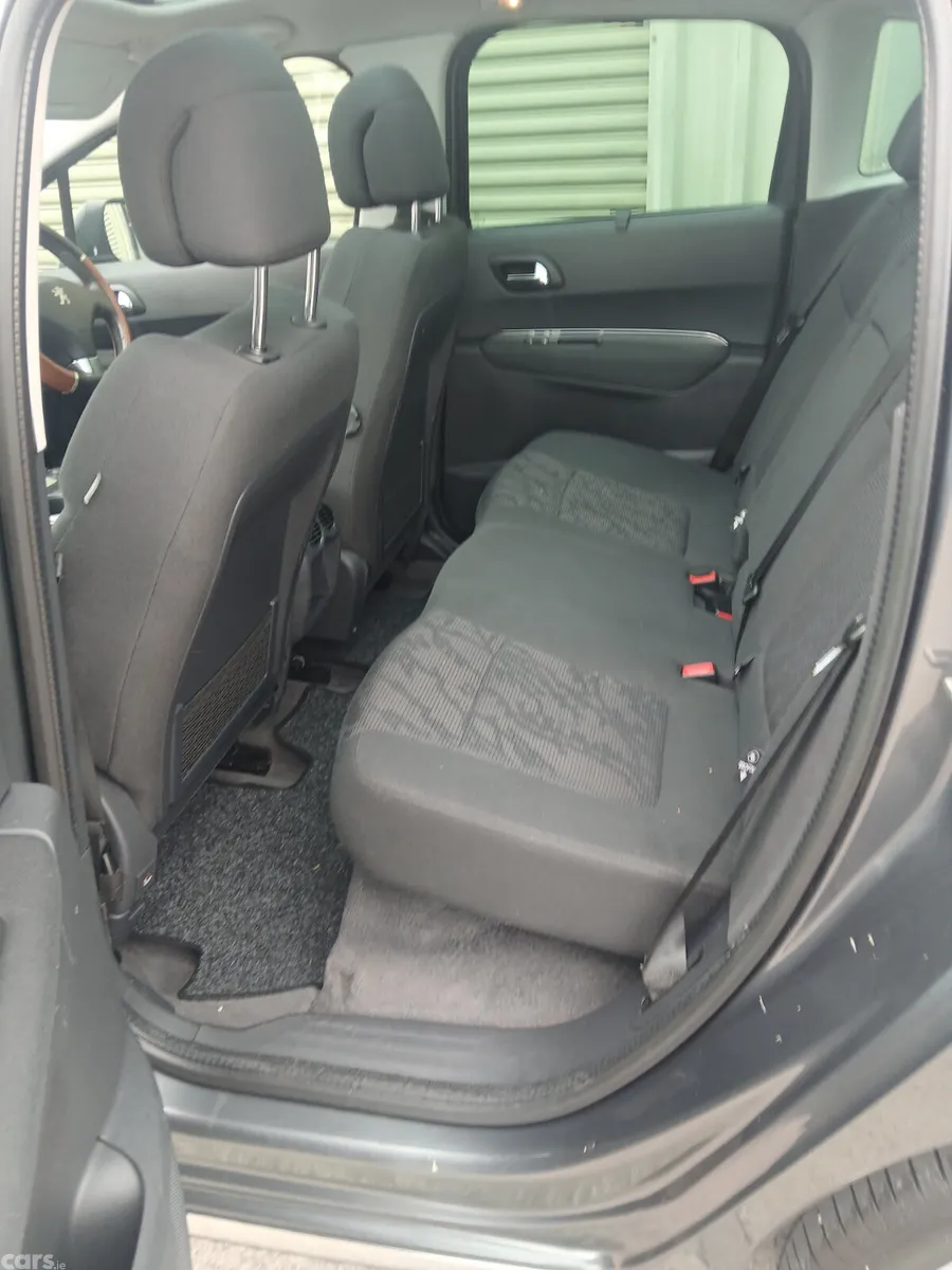 Peugeot 3008 MPV, Diesel, 2013, Grey