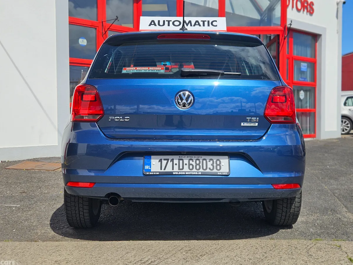 Volkswagen Polo Hatchback, Petrol, 2017, Blue