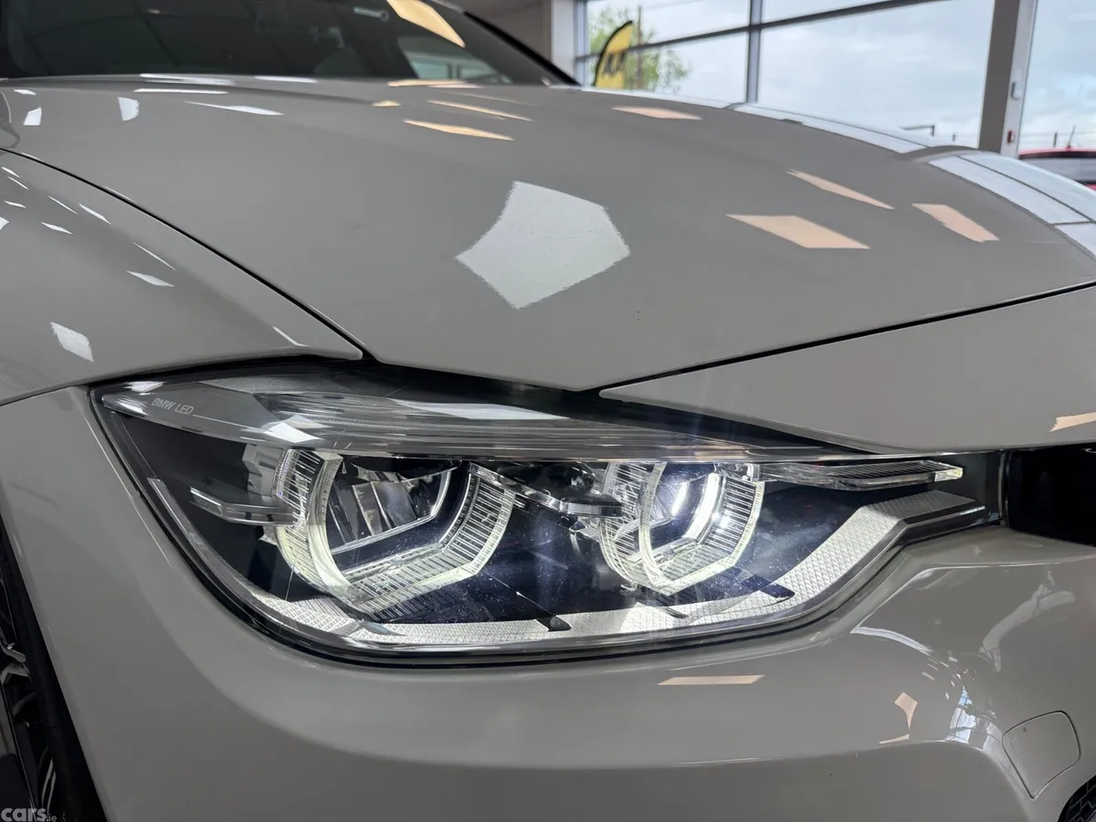 BMW 3-Series Saloon, Diesel, 2015, White