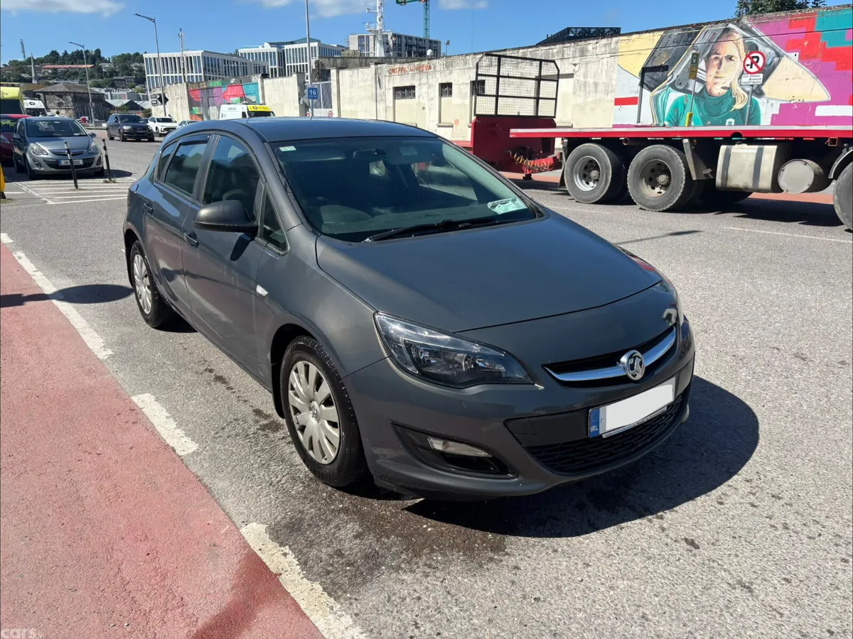 Vauxhall Astra Hatchback, Diesel, 2013, Grey