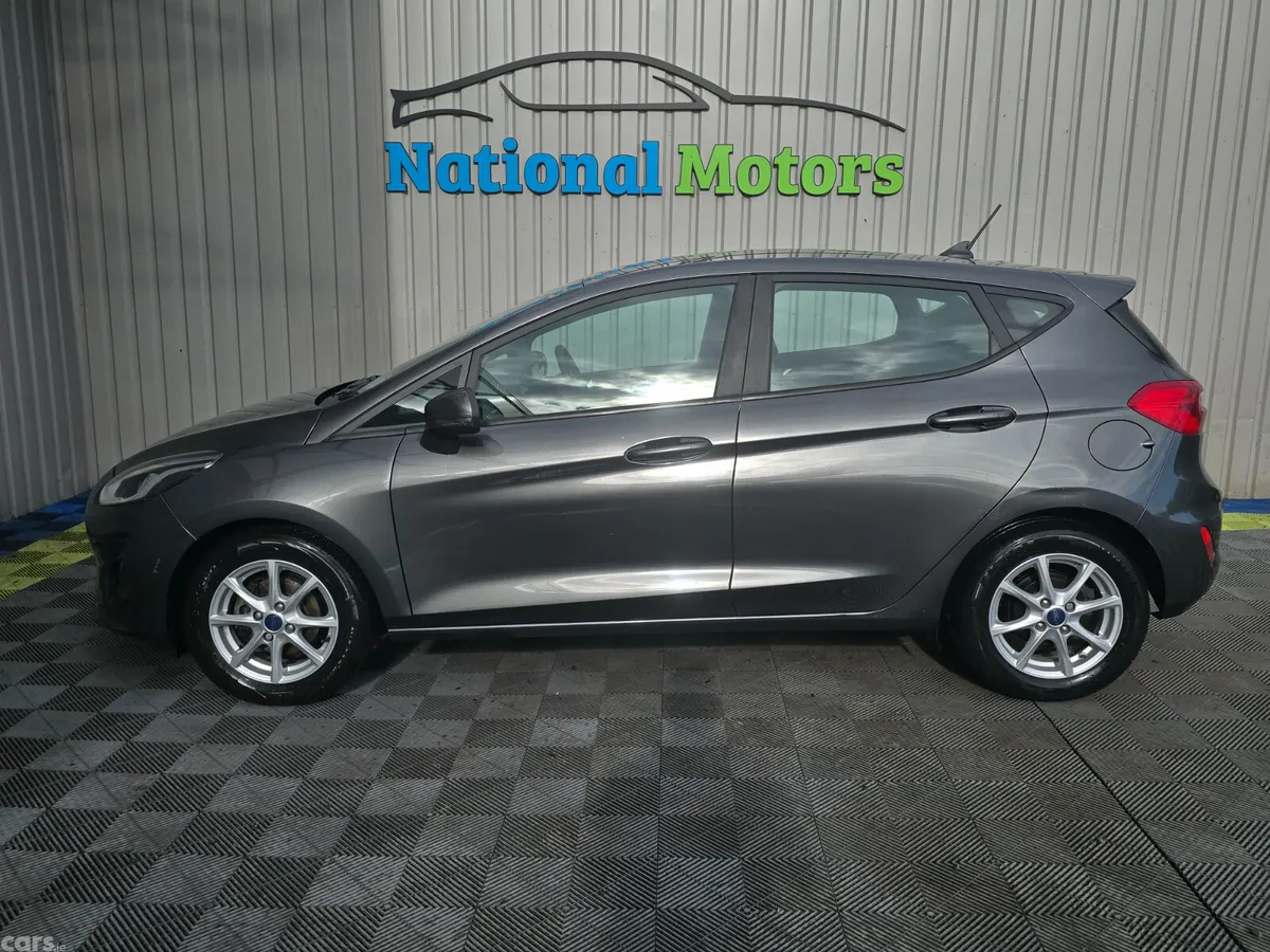 Ford Fiesta Hatchback, Petrol, 2019, Grey