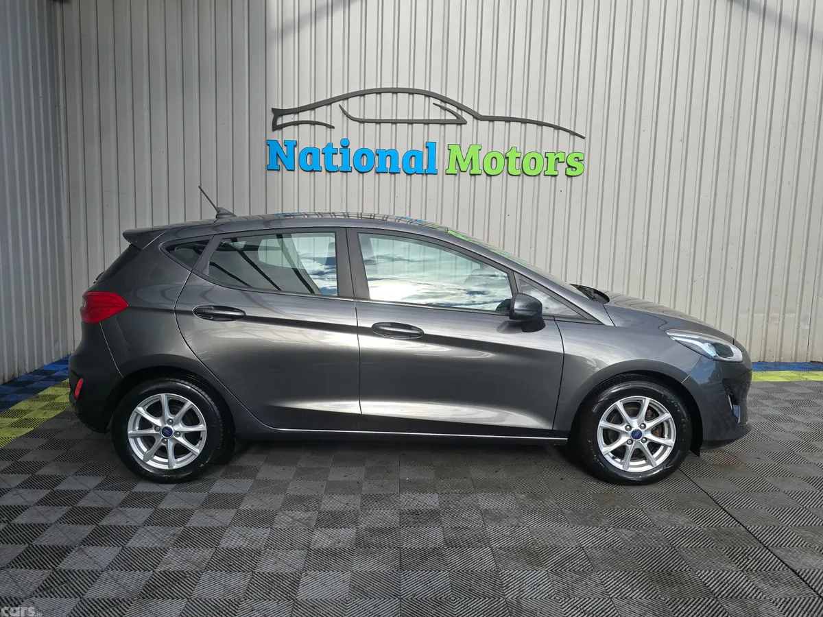 Ford Fiesta Hatchback, Petrol, 2019, Grey