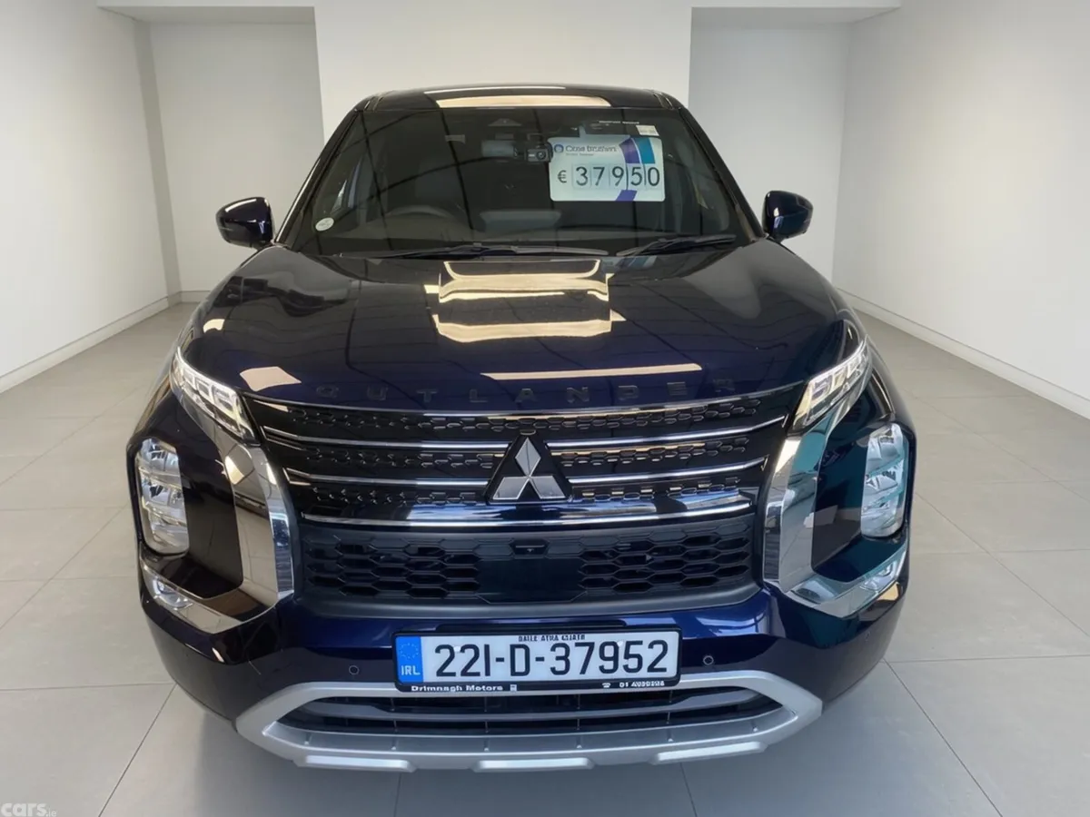 Mitsubishi Outlander SUV, Petrol Plug-in Hybrid, 2022, Blue