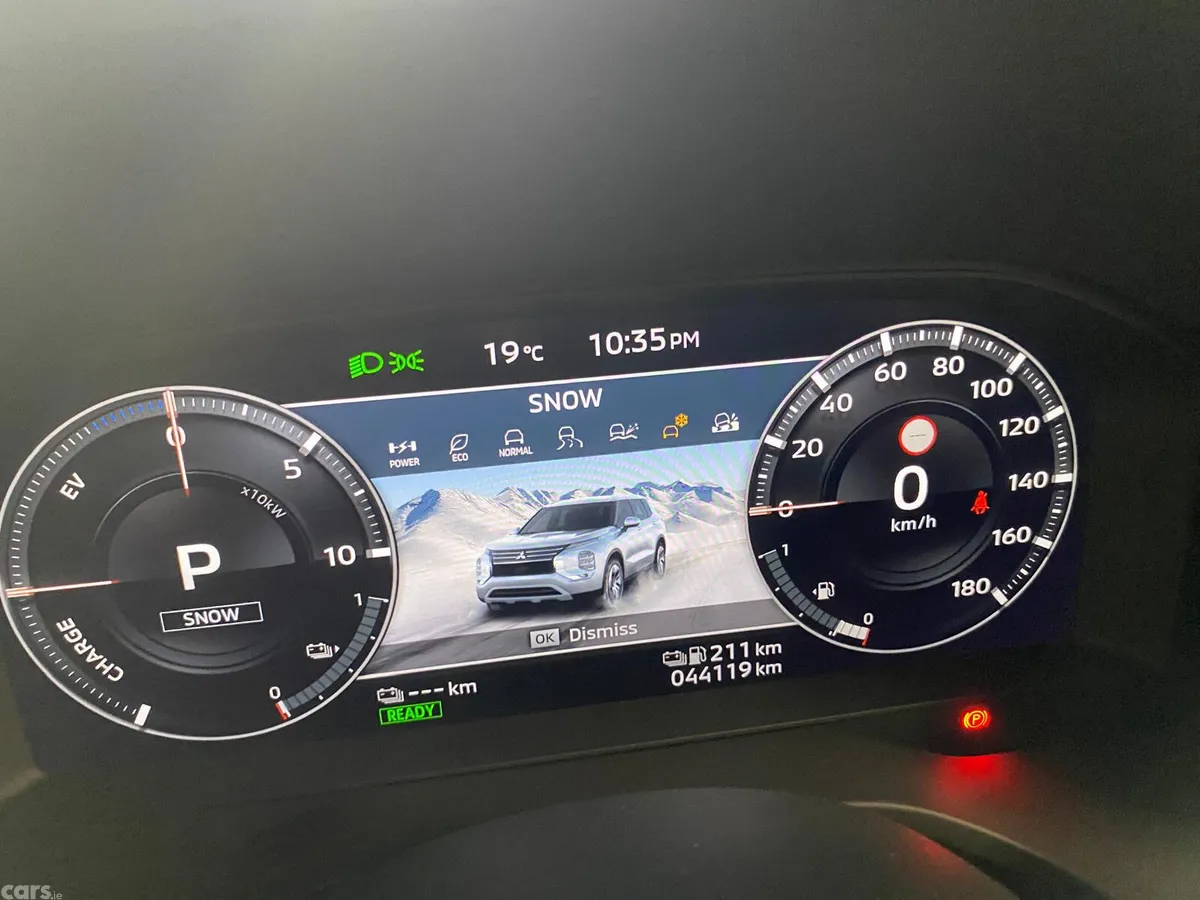Mitsubishi Outlander SUV, Petrol Plug-in Hybrid, 2022, Blue