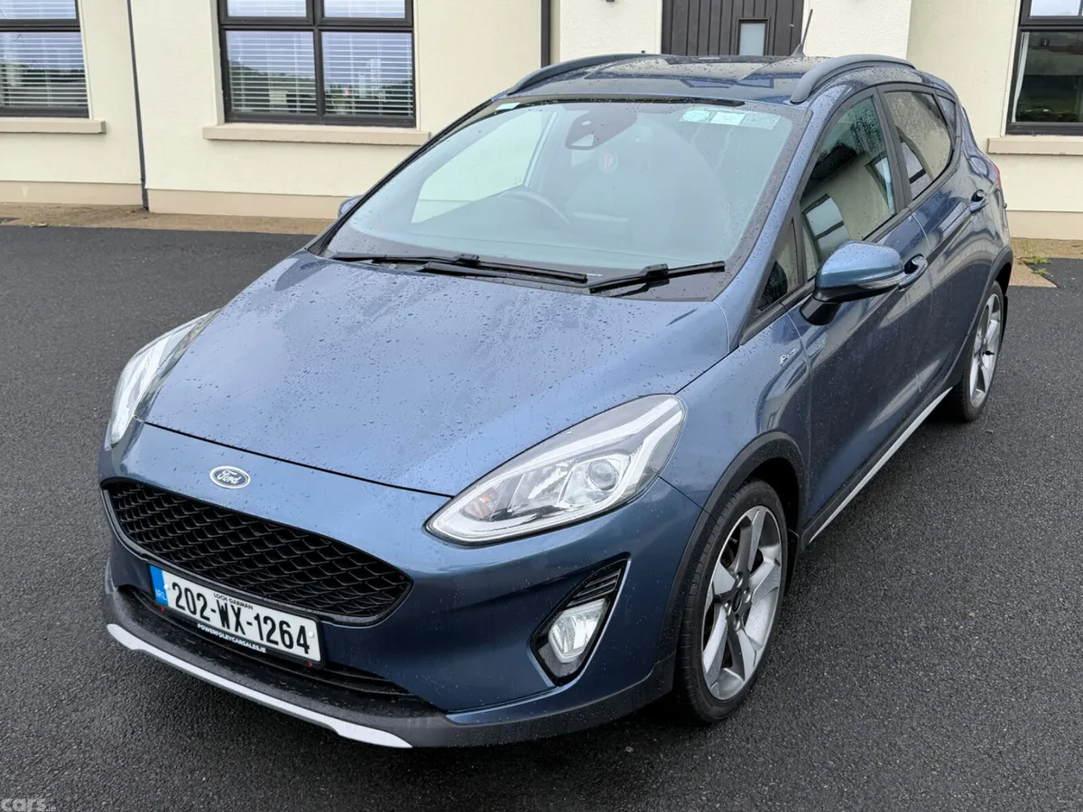 Ford Fiesta Hatchback, Petrol, 2020, Blue