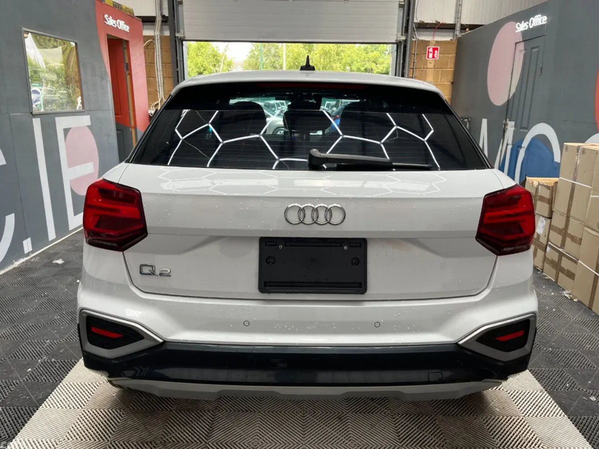 Audi Q2 SUV, Petrol, 2023, White