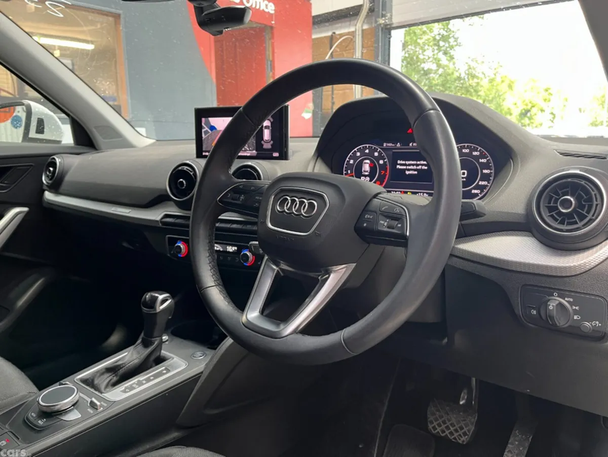 Audi Q2 SUV, Petrol, 2023, White
